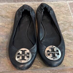 Tory Burch Black Leather Flats with Silver Emblem size 7.5